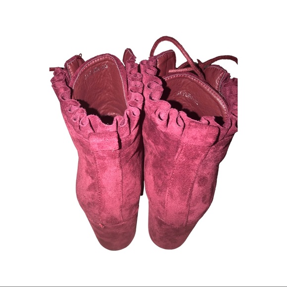 Ruffled Lace Up Women's Chunky Heel Booties 8.5 - Picture 6 of 7